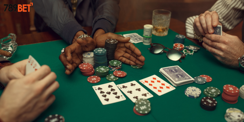 Khám phá bài Three Card Poker cùng nhà cái
