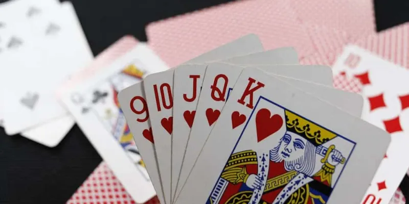 Những lá bài then chốt trong trò bài tấn