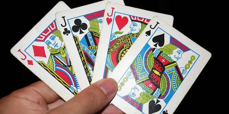 Chiến thuật chơi Bài Tấn chiến thắng tuyệt đối là gì?